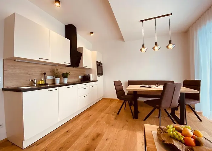 Reinbacher - Primps Lejlighed *