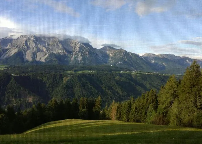 Reinbacher - Primps Lejlighed *